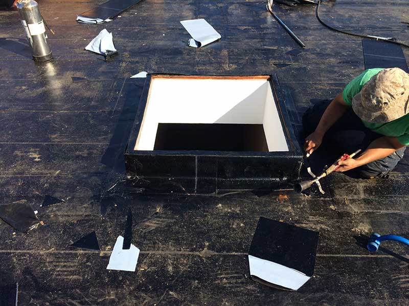 flat roof skylight well sealing waterproofing