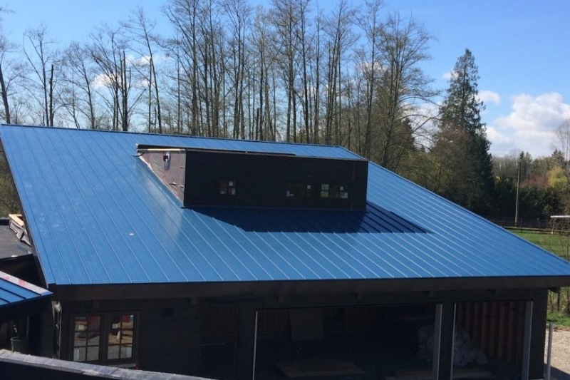 blue flat metal roof Vancouver bc